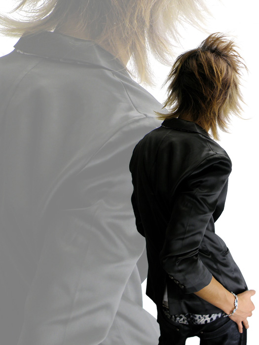 LA GATE�i�G���G�[�Q�[�g�j�W���P�b�g