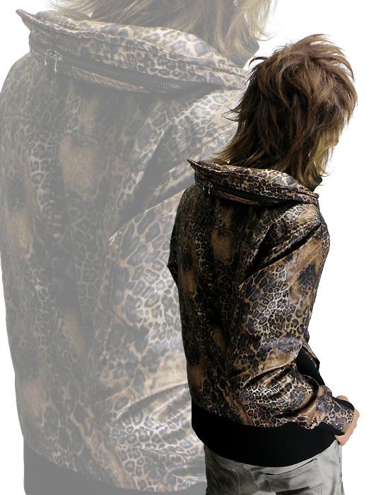 LA GATE�i�G���G�[�Q�[�g�j���I�p�[�h�f���A���W���P�b�g